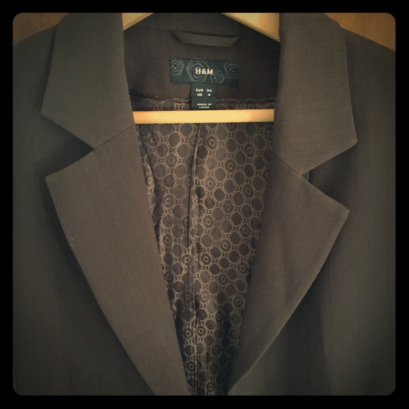 Like-new brown lined H&M blazer- size 4
