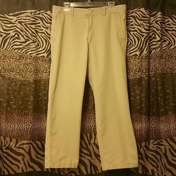 St. Johns Bay straight leg men's khaki pants