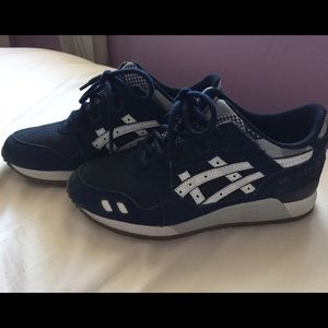 Asics Gel Lyte III size 6