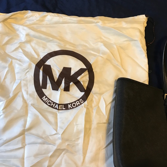 Micheal Kors Emry large tote - Picture 2 of 3