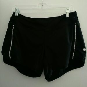 Lululemon reflective ruffle shorts 6
