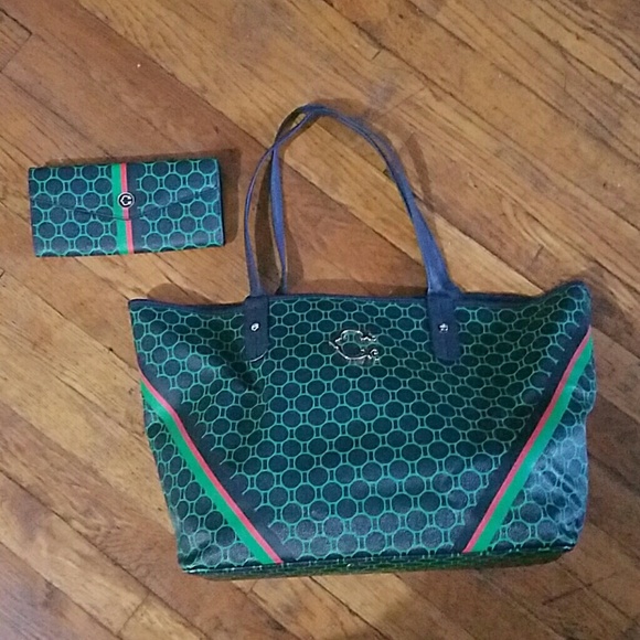 C Wonder Tote + Wallet