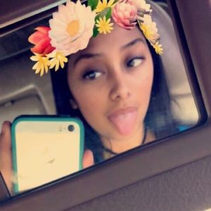 Meet your Posher, Jessica