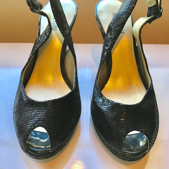 Snakeskin Slingback - Picture 2 of 3