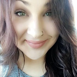 Meet your Posher, Destiny