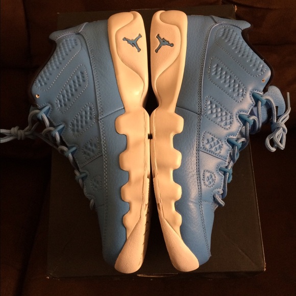 Jordan 9 Low - Picture 2 of 3