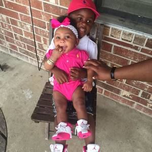 Meet your Posher, Malik