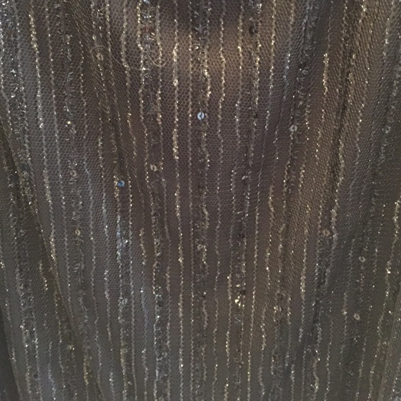 Sparkly black Express Tank - Picture 2 of 2