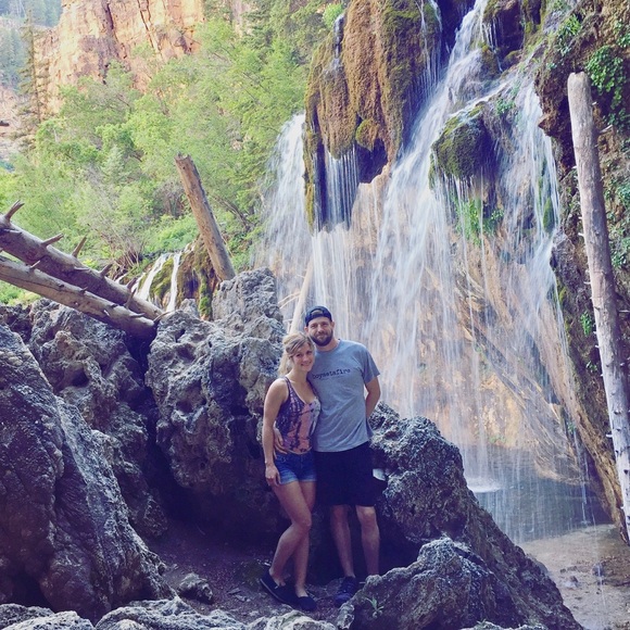 Meet your Posher, Mia C. - Picture 2 of 4