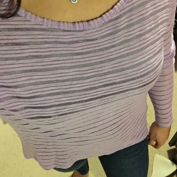 NWT Guess Hi Lo Mesh Stripe Top - Picture 4 of 4