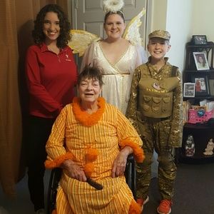 Meet your Posher, Debra