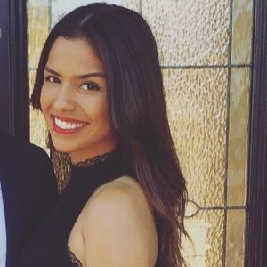 Meet your Posher, Janiece