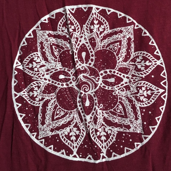 Maroon top - Picture 2 of 2