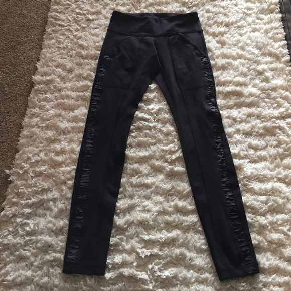 Lululemon Practice Daily Pant - Picture 1 of 4