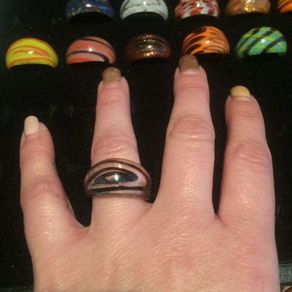 Glass Rings 💍 - Picture 3 of 3
