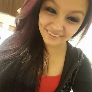 Meet your Posher, Malika