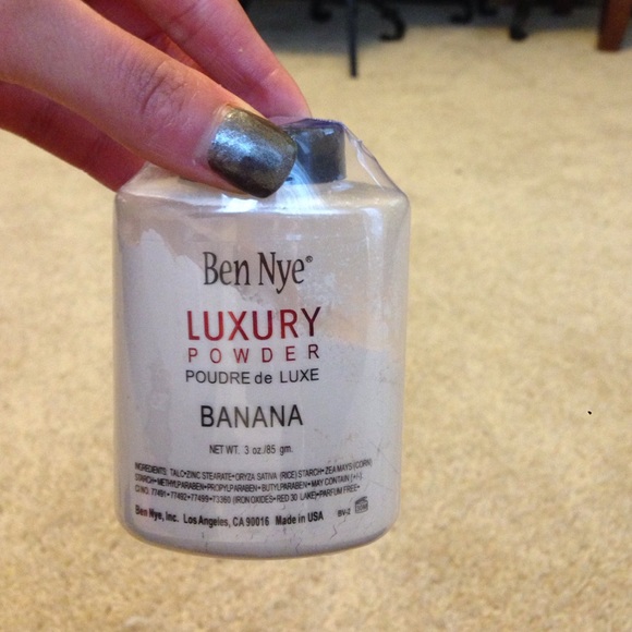 Ben Nye NIB never opened banana powder