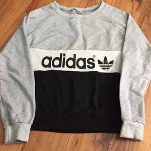 Adidas Sweatshirt