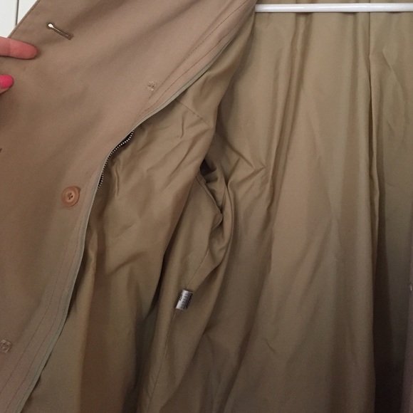 London Fog Trench Coat - Picture 2 of 3