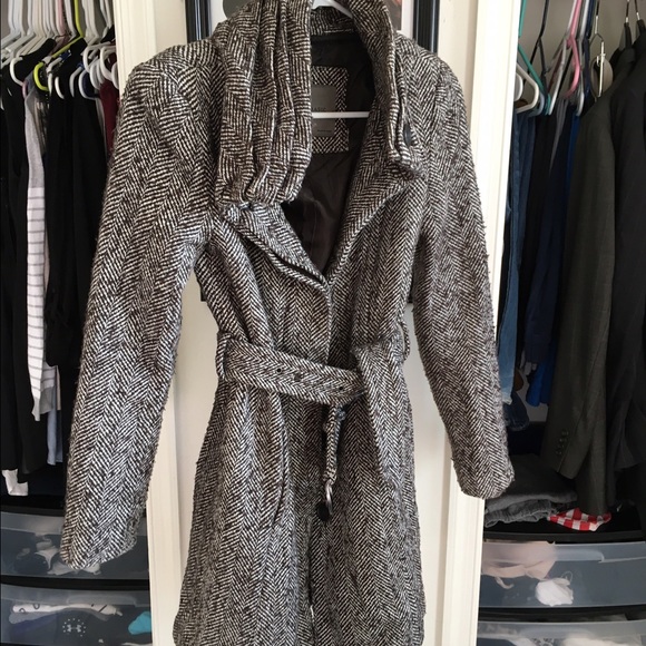 Zara basic herringbone cowl neck coat