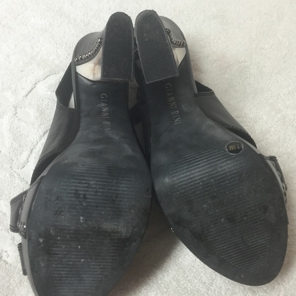 Shoes - Picture 3 of 3