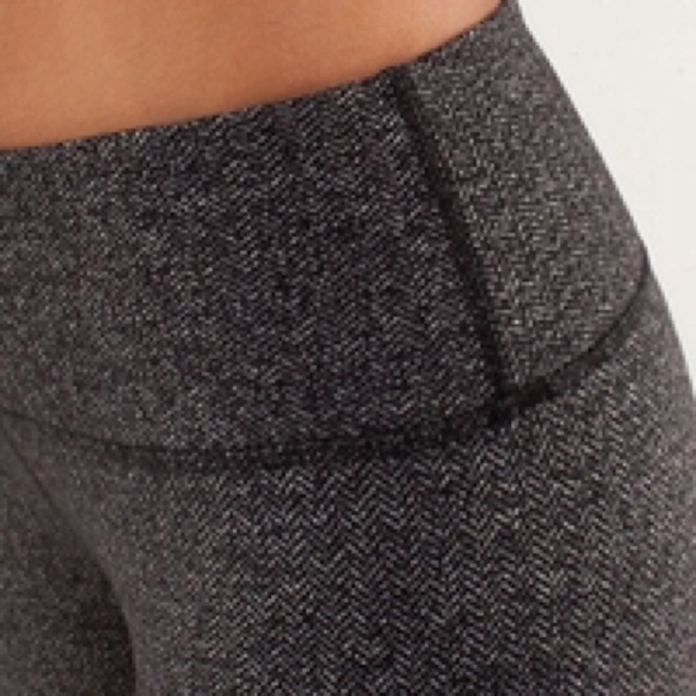 Heathered lulu leggings
