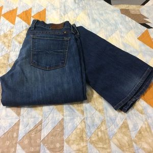 Lucky Brand Charlie Baby Boot jeans size 26.