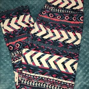 Lularoe Leggings-EUC OS-China