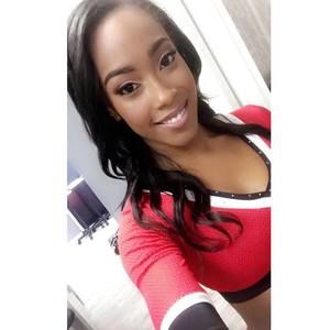 Meet your Posher, Kassandra