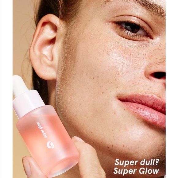 Glossier Promo Code!!! - Picture 2 of 3