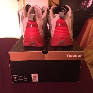 Allen iverson the Answer's still good condition