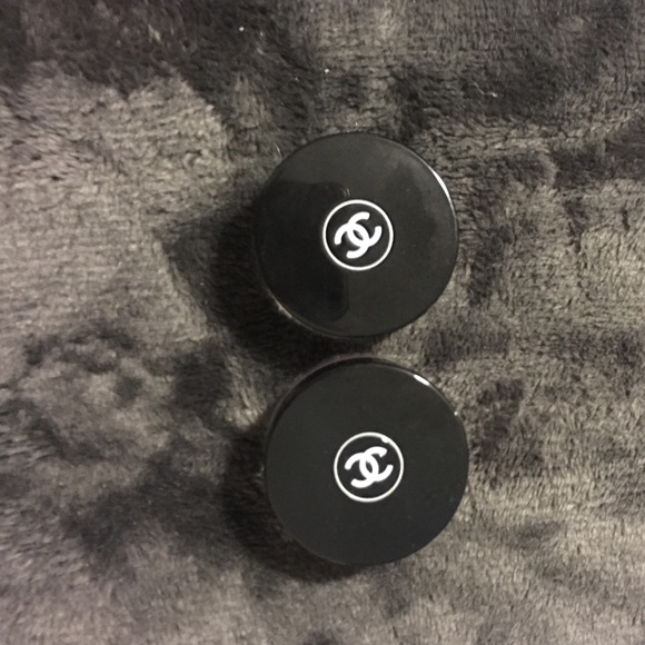 Chanel makeup creme