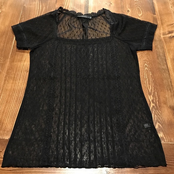 Lace sheer Limited top