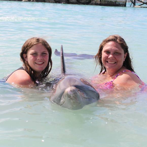 Meet your Posher, Stephanie - Picture 1 of 1