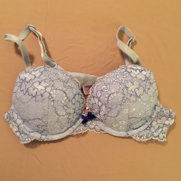 🌸VICTORIAS SECRET PUSH-UP BRA🌸