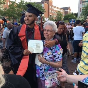 Meet your Posher, Kelly