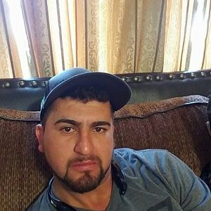 Meet your Posher, Victor