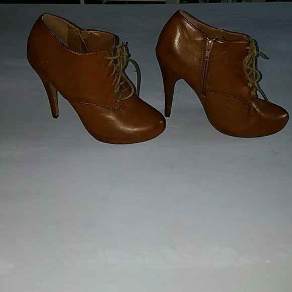 Brown Booties - Picture 3 of 4