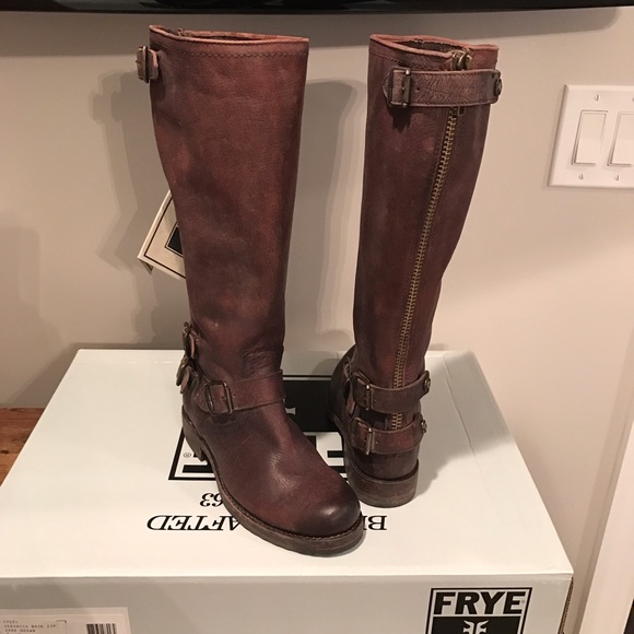 Veronica Back Zip frye boots size 7