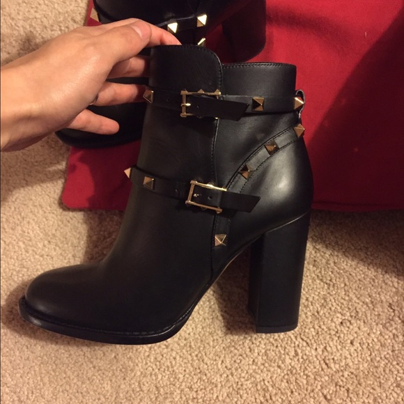 Authentic Valentino rockstud boots sz36 brand new - Picture 2 of 4