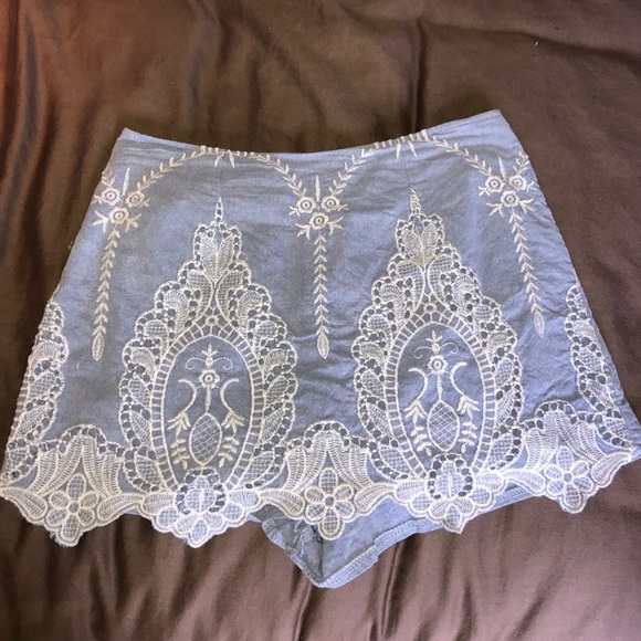 Jean Skort