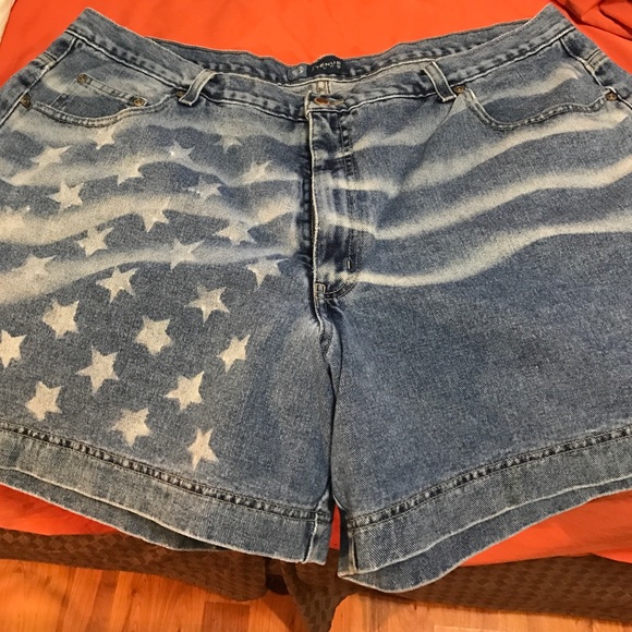 Avenue Blues Jean shorts Size 24