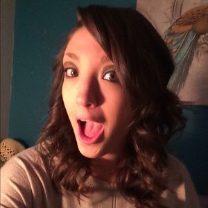 Meet your Posher, Kristina