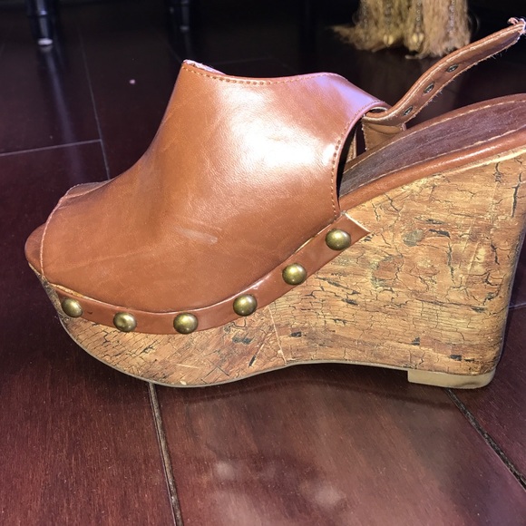 Platform Clogs - image 3