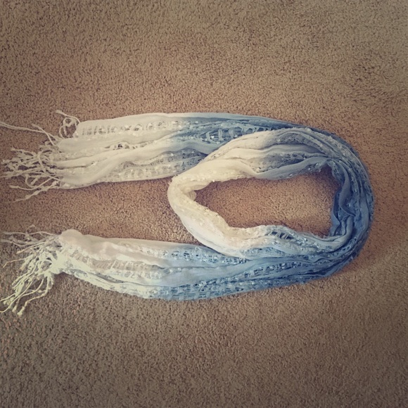 Light blue and white ombré scarf