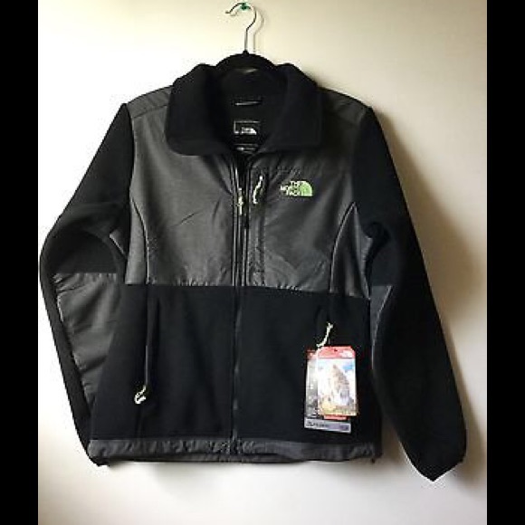 NEW The North Face Women's Denali Jacket