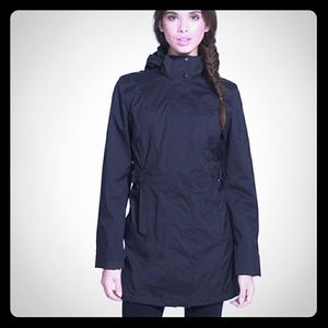 The North Face Women's Laney Trench Raincoat