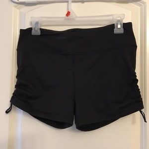 NWOT black VS knockout hot short w/drawstring side