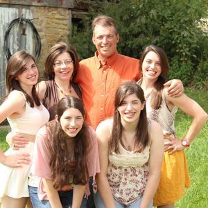 Meet your Posher, Kelley