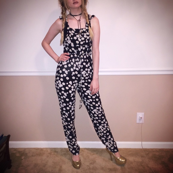 black daisy overalls